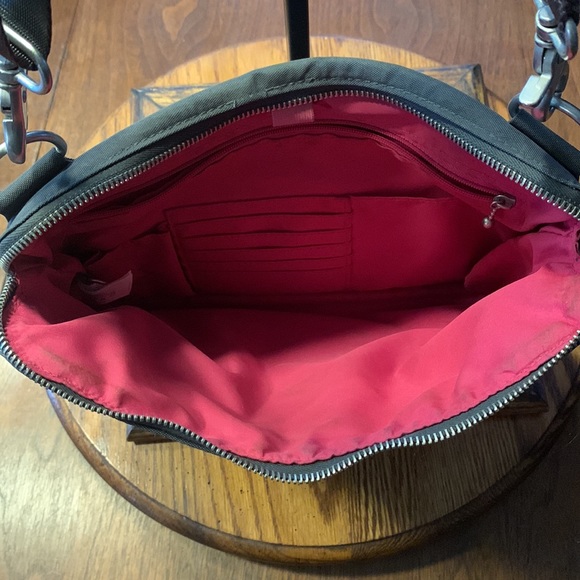 A Grey Baggalini Bag - Picture 3 of 5